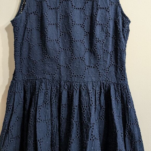 French Connection fit and flare cotton Embroidered Eyelet navy midi dres… - Picture 8 of 16